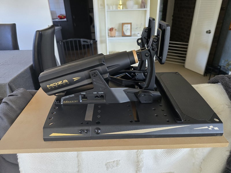 MOZA Moza Mbooster Active Pedal Bundle (GAS + ACTIVE PEDAL)64507143562114112