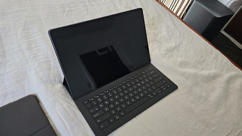 Galaxy Tab S9 Ultra 256GB Grey Carousel 1