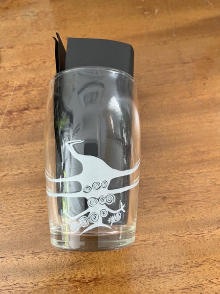 Vintage glasses ancient rock drawings NZ collectable . Carousel 4