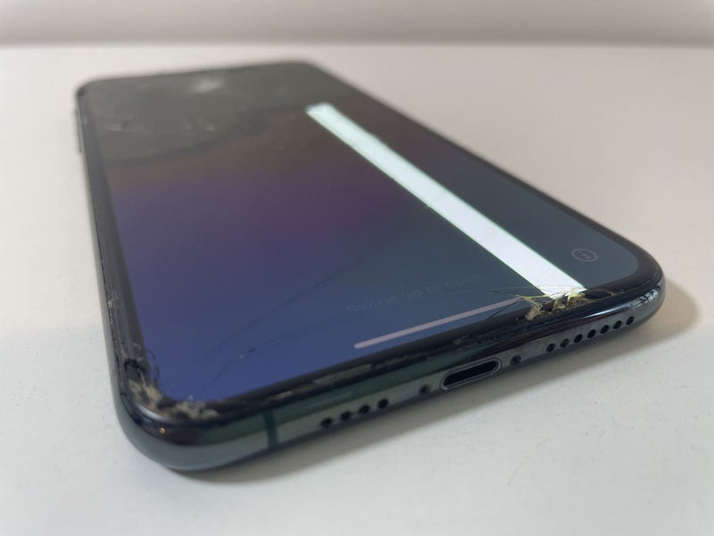 Apple iPhone 11 Pro Max 256gb (damaged)64507632538370114