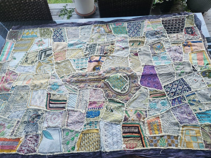 Indian patchwork wall hanging/tablecloth Carousel 1