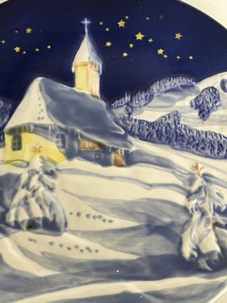 Majolika Schramberg display plate - with a Christmas feel - c.1950-60s64587334235649114