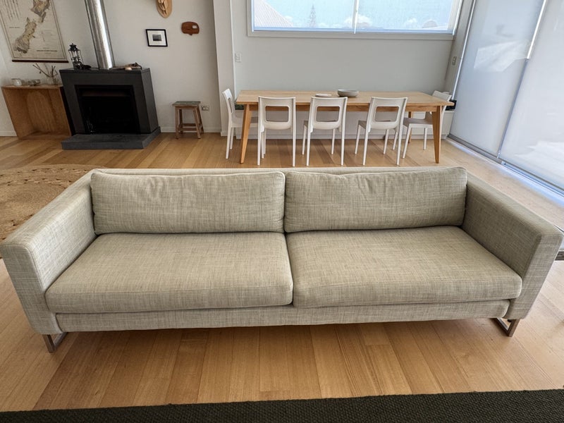 2 sofas for sale - great condition and great NZ made!64508123118338114