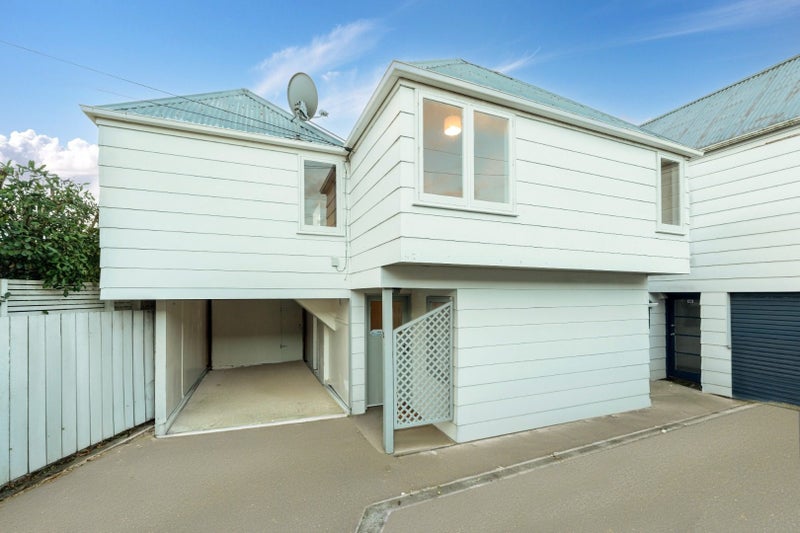 Sandringham, 2 bedrooms64509271238658110