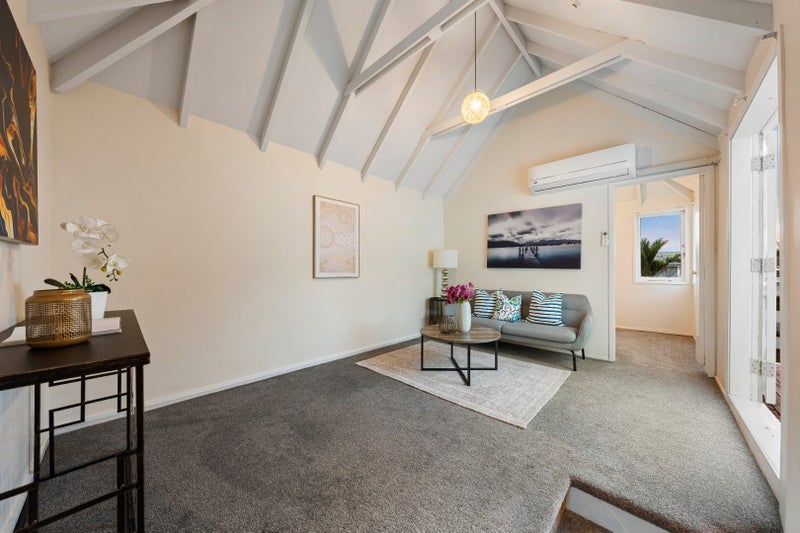 Sandringham, 2 bedrooms64509271238658112