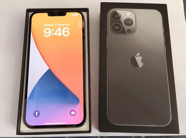 iPhone 13 Pro Max 256GB, excellent condition64509214249729110