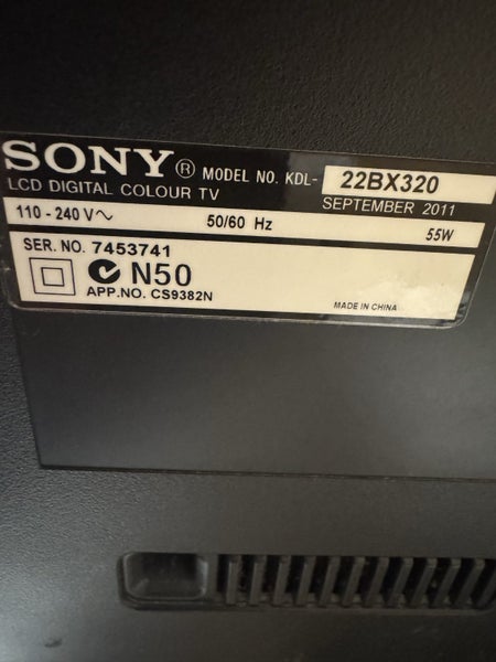 $1 reserve Sony LCD 21” digital freeview + smart box Carousel 2