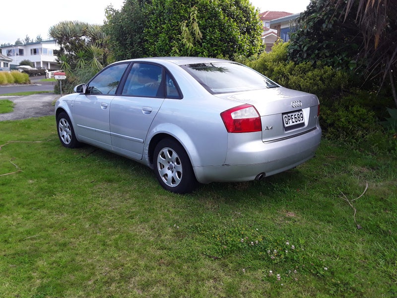 2005 Audi A464513236742914111