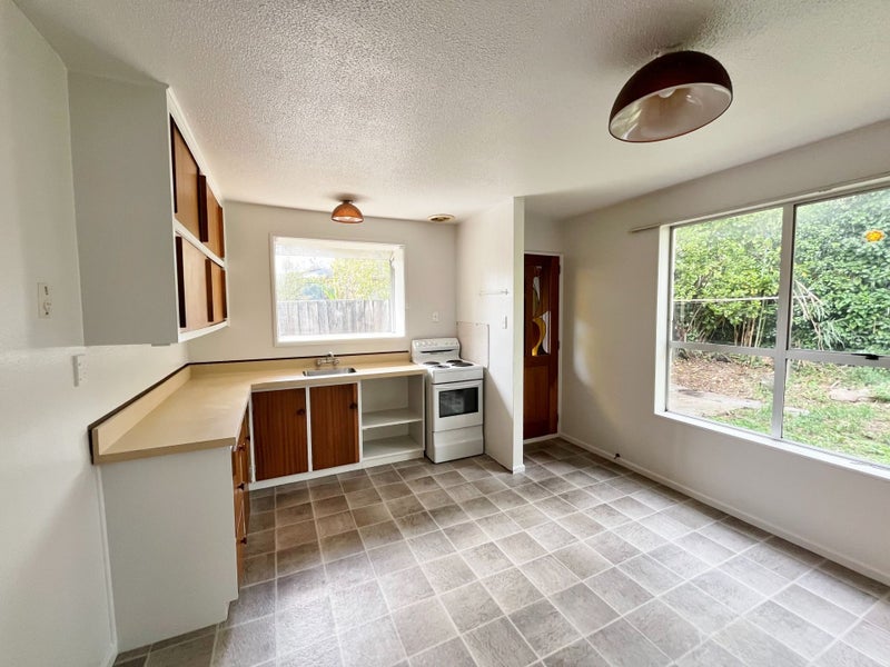 Avonhead, 2 bedrooms64513143738241111