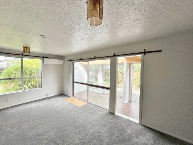 Avonhead, 2 bedrooms64513143738241114