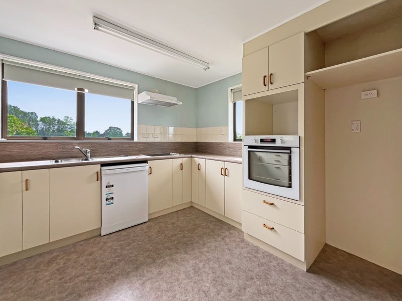 Tinwald, 4 bedrooms64513858641155111