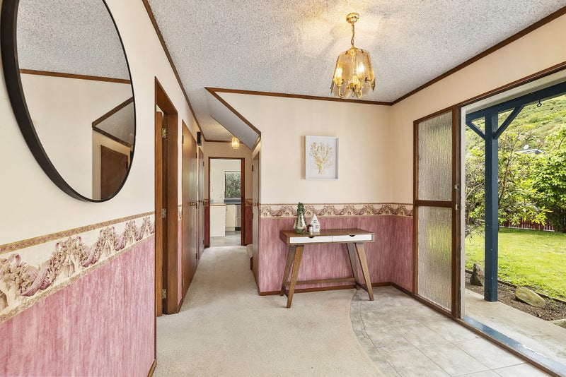 Location and Style64514051112067114