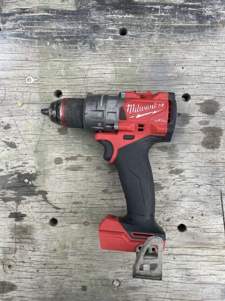 Milwaukee M18 brushless drill Carousel 1