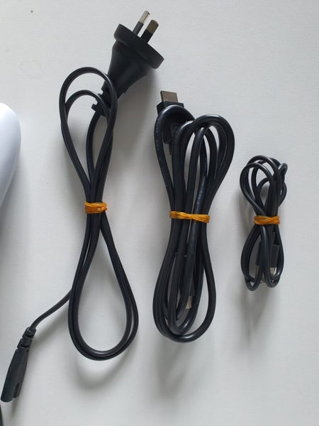 PlayStation 5 Disk Edition + Charging Station Carousel 15