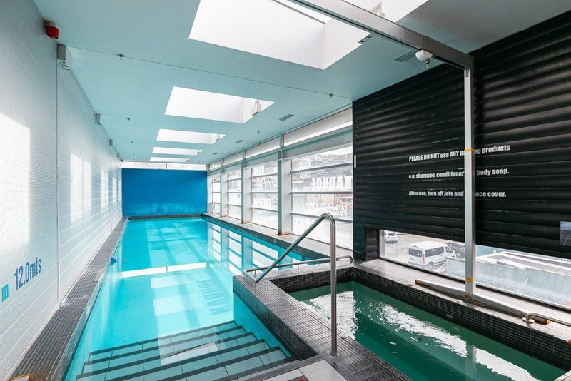 MUST SELL BEFORE XMAS! No Plan B!64514657687939114