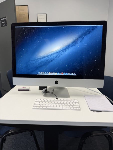 Apple computer Carousel 1