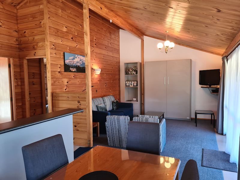 Timeshare Ownership / Two Weeks for Sale / Kaimanawa Lodge – One-Bedroom Unit64515142862595114