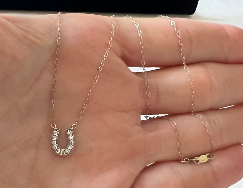 Vintage Solid 14ct Yellow Gold Horseshoe Necklace with Sparkling Stones, 47.5 cm Carousel 2