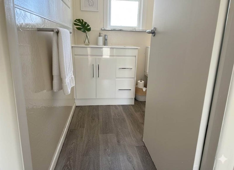 Papatoetoe, 2 bedrooms64515353304578114