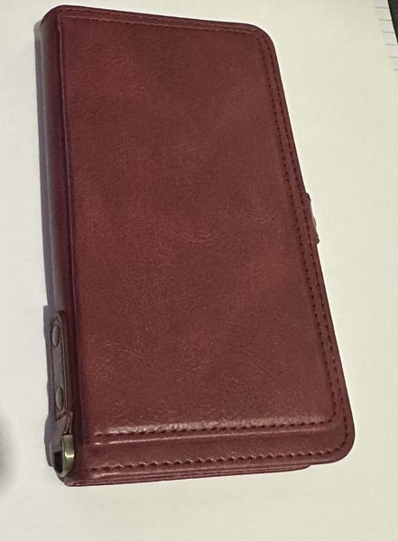 Apple Iphone 11 Pro Max (excellent condition) and 2 cases and some accessories64515701615745114