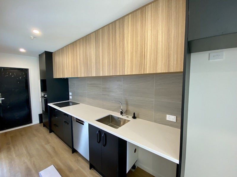 Waltham, 3 bedrooms64515757897858114