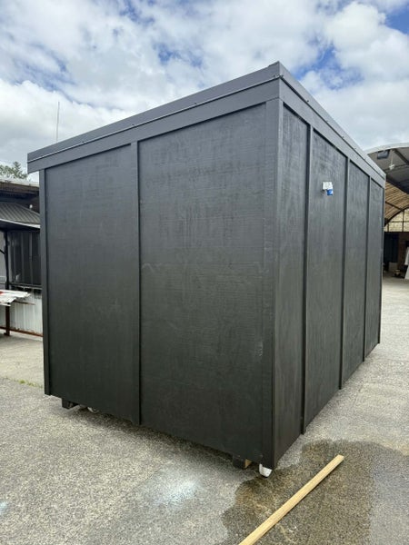 Portable Cabin - Board and Batten 10 m2 Carousel 5