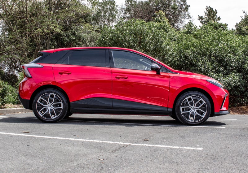 2023 MG MG4 ESSENCE 64kWH/EV64516036854401111