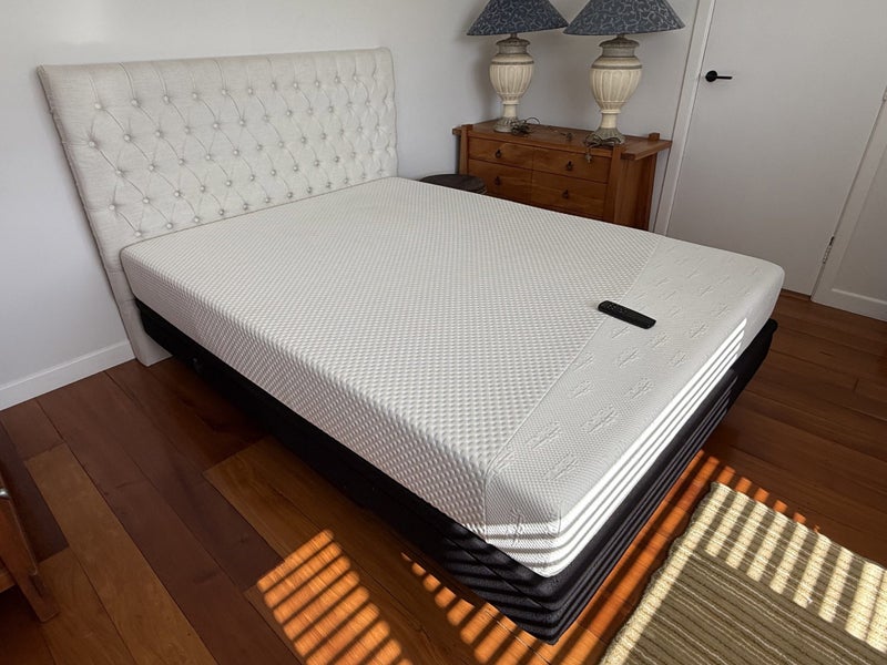 Electric Adjustable Massager Queen Bed. Carousel 1