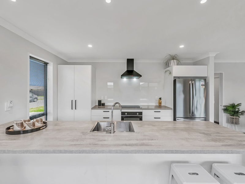 Light, Fresh + Effortless64594124248706114