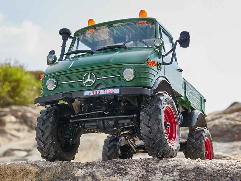FMS 1/24 FCX24 Mercedes-Benz Unimog 421 Crawler RTR - Green Carousel 2