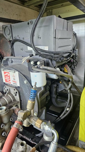 Commercial waterblaster setup x 2 Carousel 2