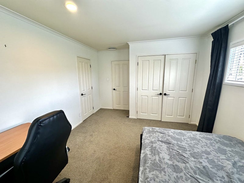 Onehunga, 3 bedrooms64550809574914112