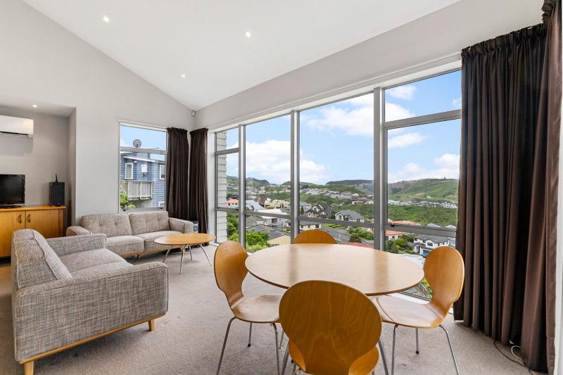 Stand out property, uniquely designed.64517026530435111