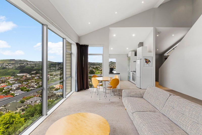 Stand out property, uniquely designed.64517026530435113