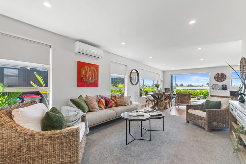 Front Row Seats!64594606546818112