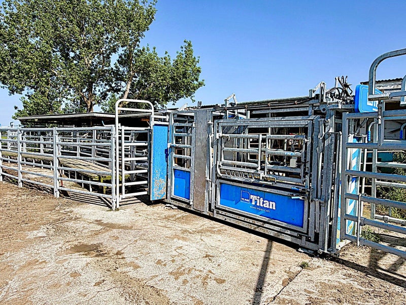 Productive Beef Grazing Farm - Ex Dairy Farm64517026690050114