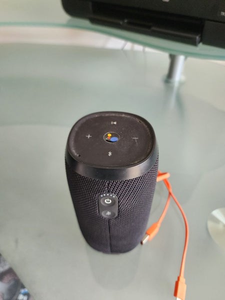 Jbl link 10 speaker Carousel 1