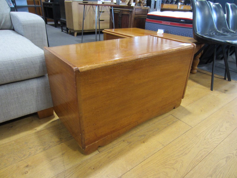 Mid Century Glory Box Carousel 1