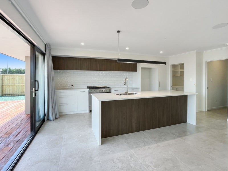 Rolleston, 3 bedrooms64517525654530112