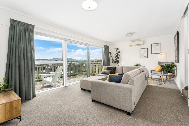 EXCEPTIONAL SUNNY FAMILY HOME64595494064899111