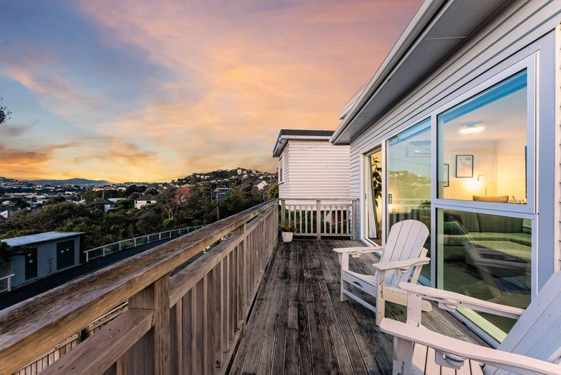 EXCEPTIONAL SUNNY FAMILY HOME64595494064899113