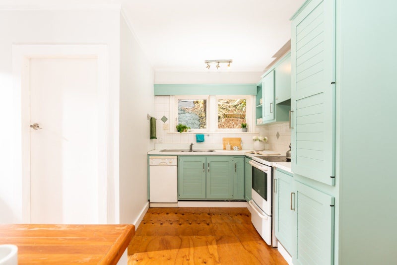 CHARMING BROOKLYN CHARACTER COTTAGE64595494083457114