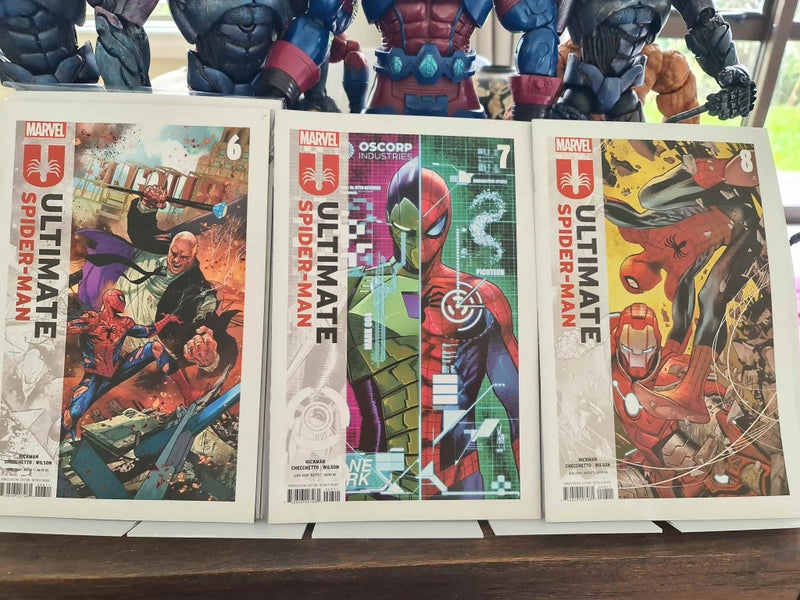 ultimate spiderman 1 2024 mint copy plus 8 more 1 to 8 total 9 comic64517824838145113