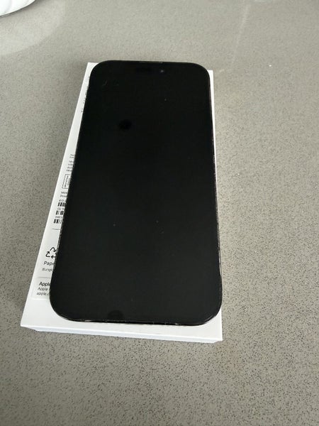 iPhone 14 Pro64518359623043112