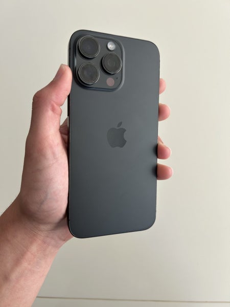 iPhone 15 Pro Max 256GB - Mint Condition64518569498498110