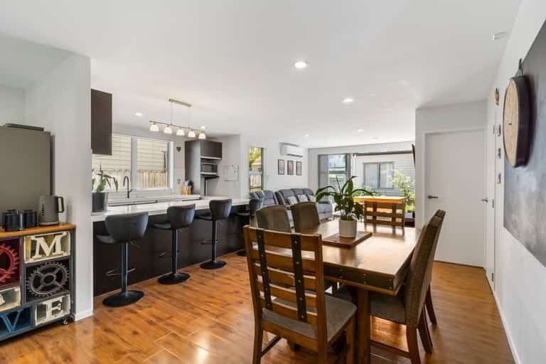 Takanini, 4 bedrooms64518894503298111