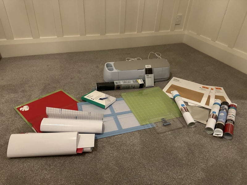 Cricut maker 3 and accessories64518980740226110