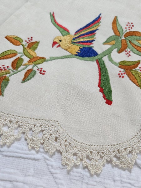 Vintage Hand Embroidered & Crochet Linen Traycloth #2 Carousel 3