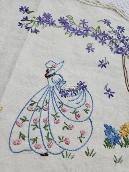 Vintage Hand Embroidered & Crochet Linen Traycloth #7 Carousel 3