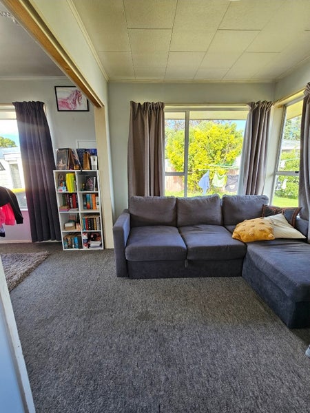 Bromley, 3 bedrooms64519023542018110